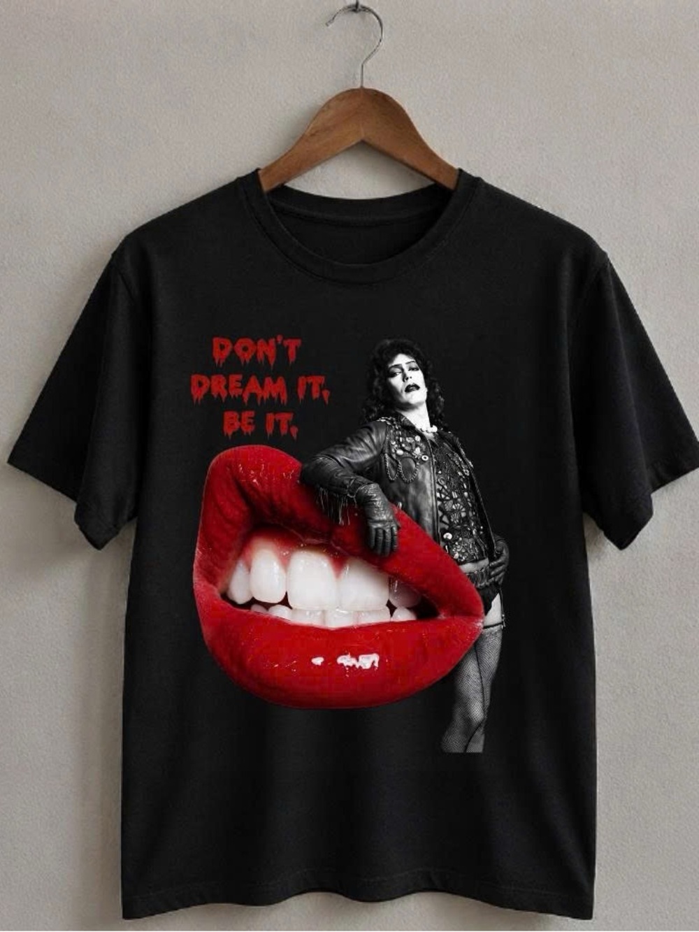 Gildan Black Short-Sleeve Tee with Red Lip Graphic Tim Curry